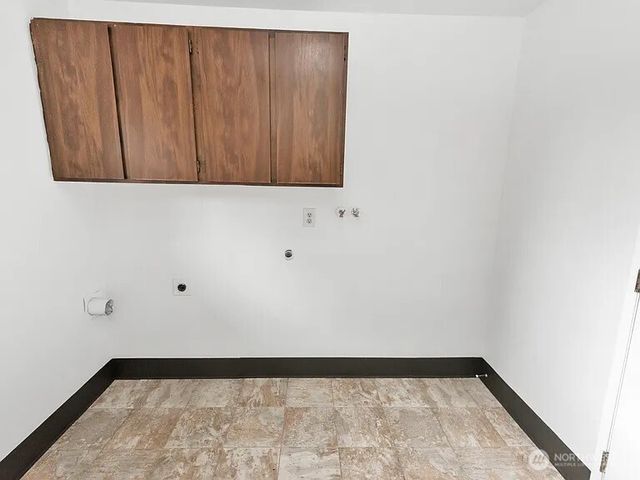 15408 74th Avenue E, Puyallup, WA 98375