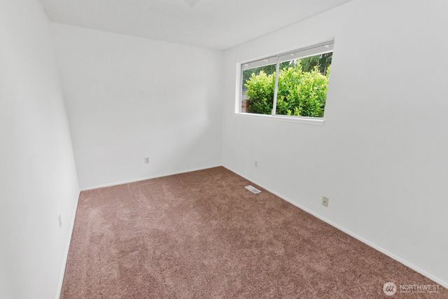 15408 74th Avenue E, Puyallup, WA 98375