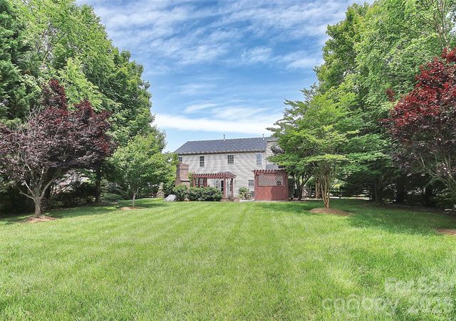 2728 Liberty Hall Court, Waxhaw, NC 28173