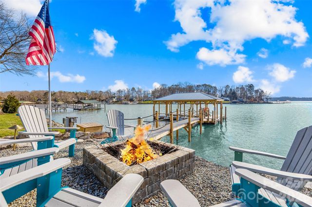 219 Penicillin Point, Troutman, NC 28166