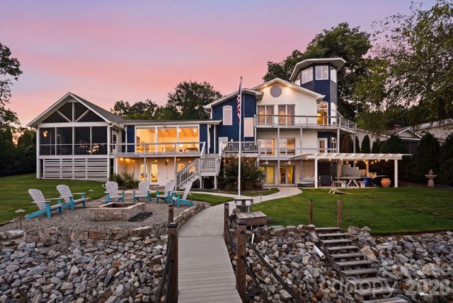 219 Penicillin Point, Troutman, NC 28166