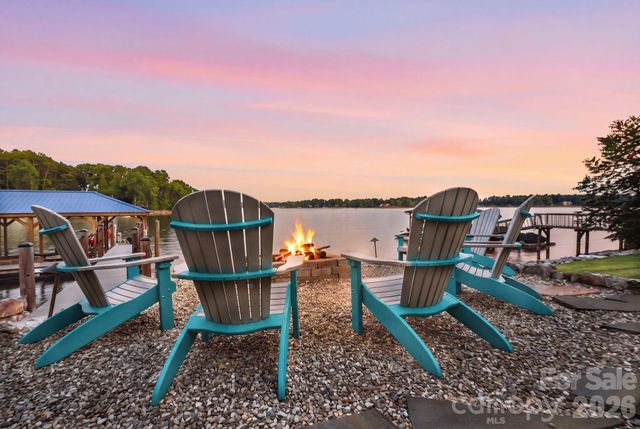 219 Penicillin Point, Troutman, NC 28166