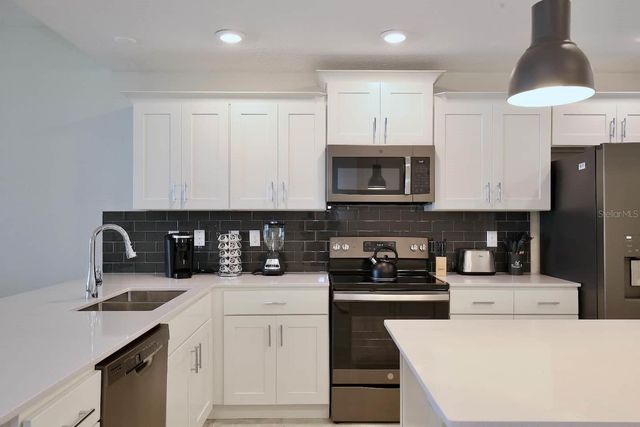 3150 PARADOX CIRCLE 305, Kissimmee, FL 34746