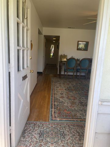 6401 Westbrook Dr, Citrus Heights, CA 95621