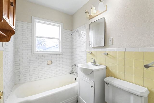 3249 S Palisade Ave, Wichita, KS 67217