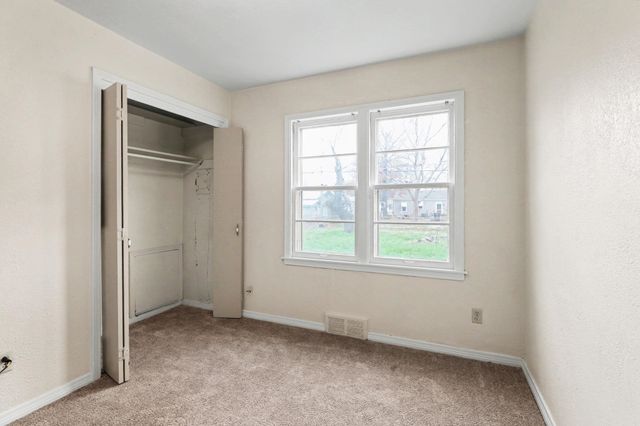 3249 S Palisade Ave, Wichita, KS 67217