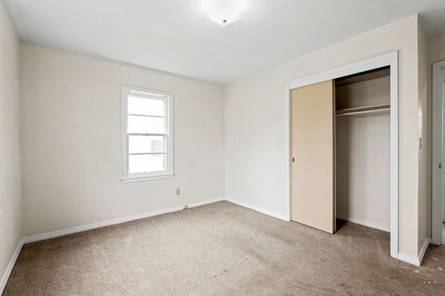 3249 S Palisade Ave, Wichita, KS 67217