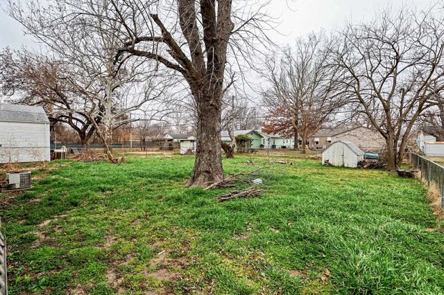 3249 S Palisade Ave, Wichita, KS 67217