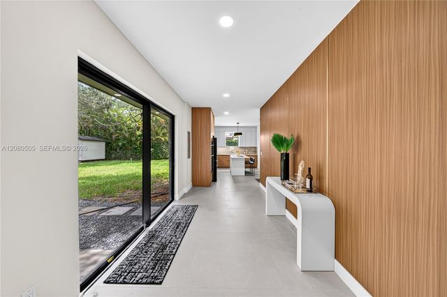 8230 SW 117th Terrace, Miami, FL 33156