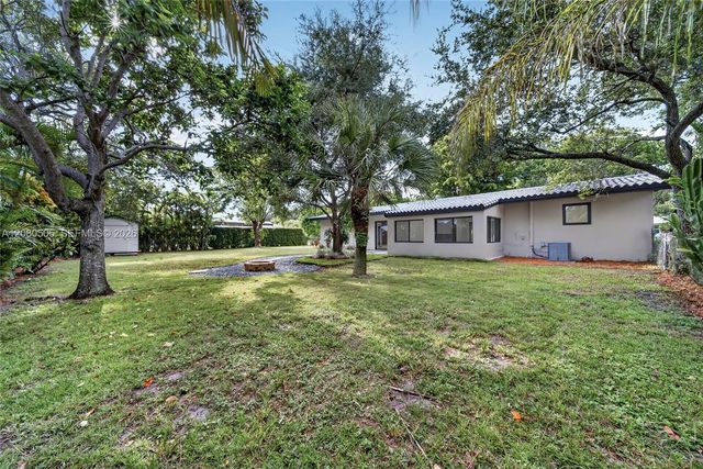 8230 SW 117th Terrace, Miami, FL 33156