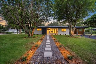 8230 SW 117th Terrace, Miami, FL 33156