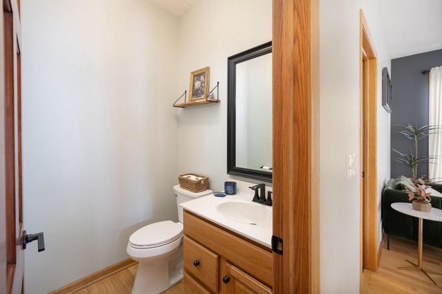 10676 32nd AVENUE, Pleasant Prairie, WI 53158
