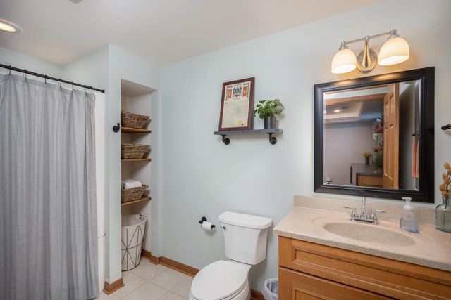 10676 32nd AVENUE, Pleasant Prairie, WI 53158