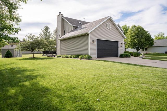 10676 32nd AVENUE, Pleasant Prairie, WI 53158