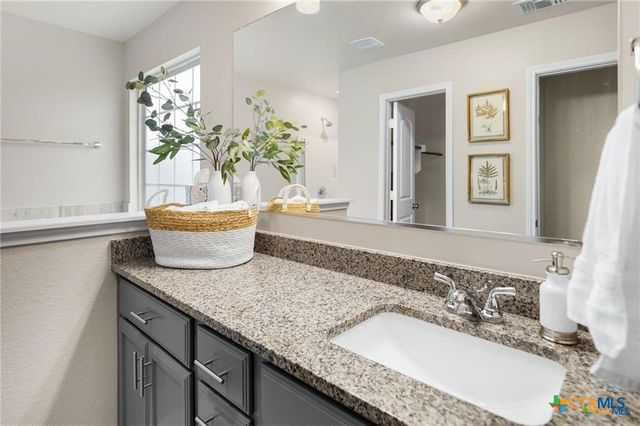 3002 Clevelander Drive, Temple, TX 76504