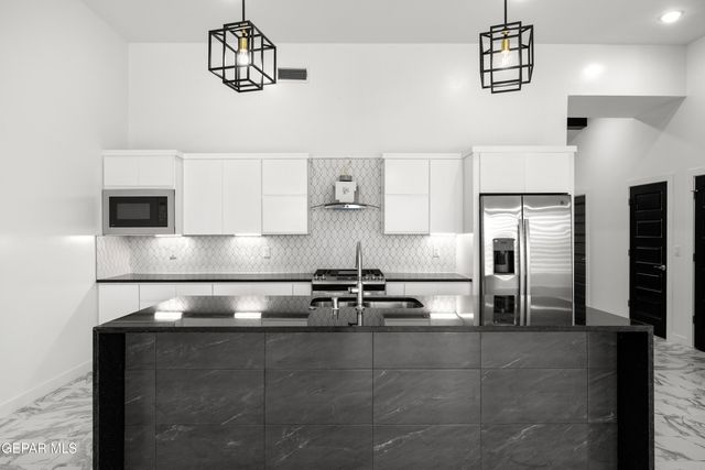 13256 COLDHAM Street, El Paso, TX 79928