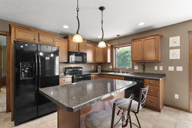 W7133 ENGLEWOOD DRIVE, Greenville, WI 54942