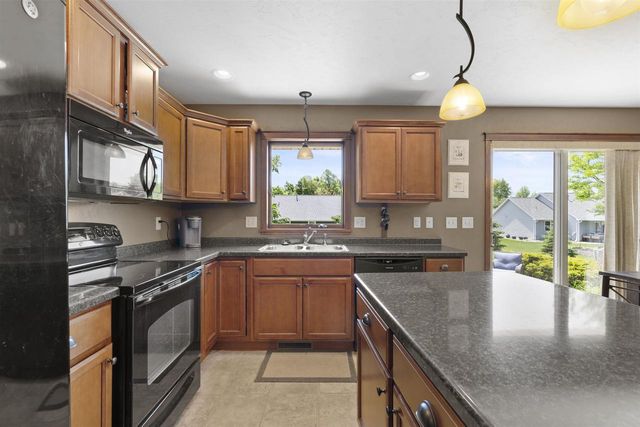 W7133 ENGLEWOOD DRIVE, Greenville, WI 54942