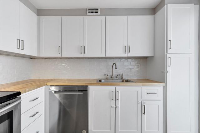 6500 Cypress Road 211, Plantation, FL 33317