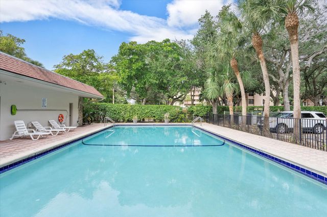 6500 Cypress Road 211, Plantation, FL 33317