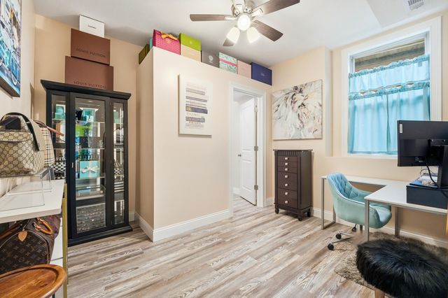 705 RUTLAND DR, Columbia, MO 65203