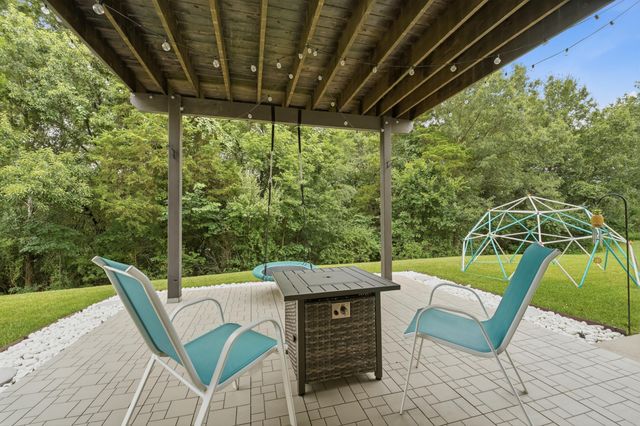 705 RUTLAND DR, Columbia, MO 65203