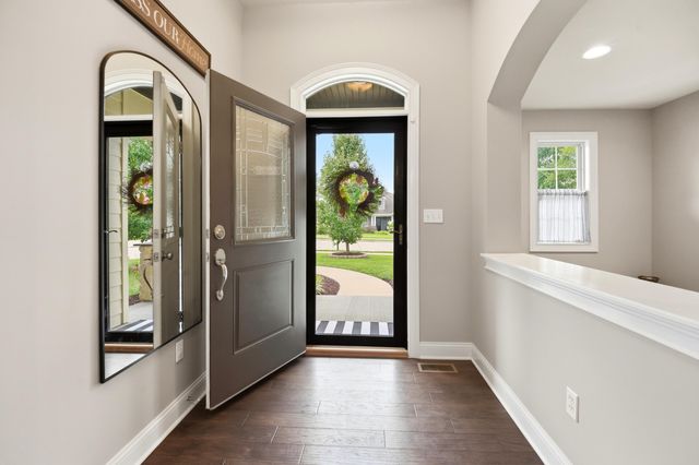 705 RUTLAND DR, Columbia, MO 65203