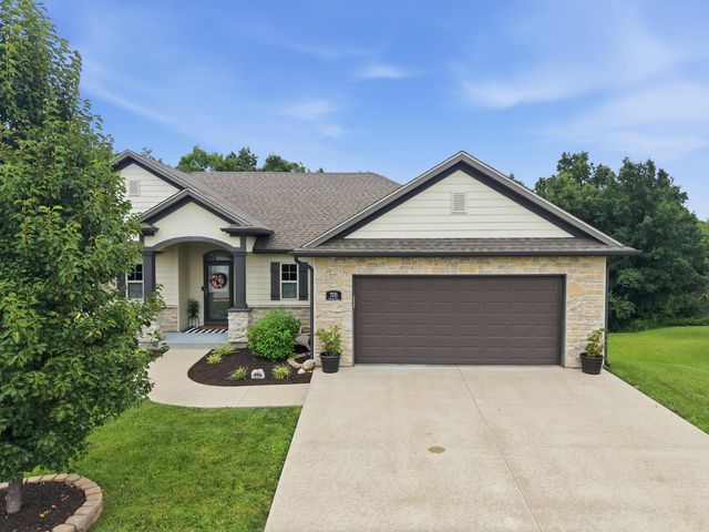 705 RUTLAND DR, Columbia, MO 65203
