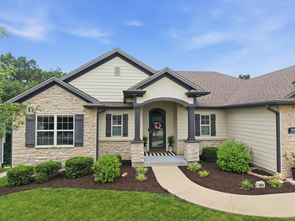 705 RUTLAND DR, Columbia, MO 65203
