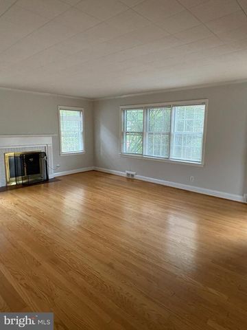 8134 GLEN GARY RD, Towson, MD 21286