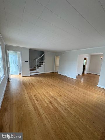 8134 GLEN GARY RD, Towson, MD 21286