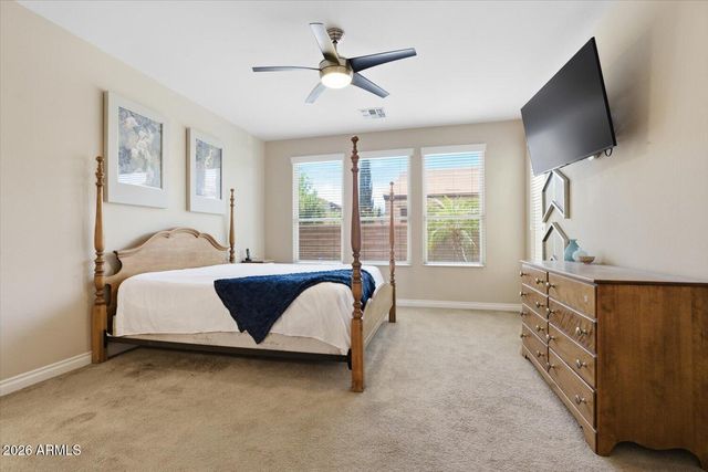 557 E LADDOOS Avenue, San Tan Valley, AZ 85140