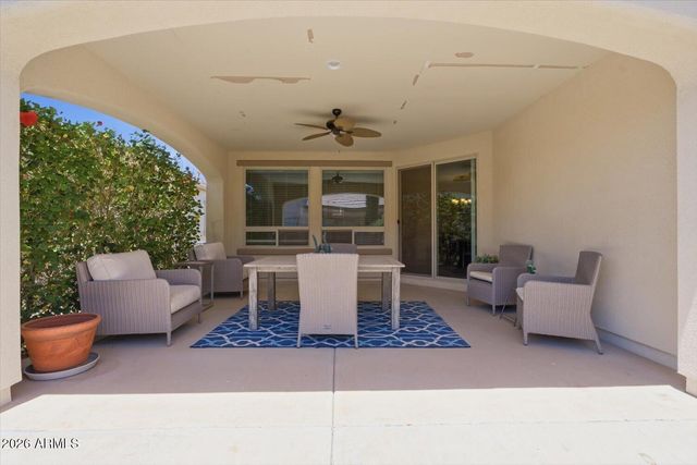 557 E LADDOOS Avenue, San Tan Valley, AZ 85140