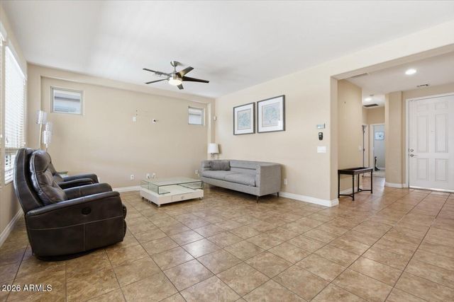 557 E LADDOOS Avenue, San Tan Valley, AZ 85140