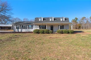 181 Peach Orchard Drive, Honea Path, SC 29654