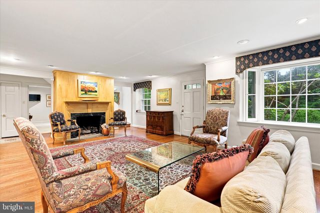 816 OLD GULPH RD, Bryn Mawr, PA 19010