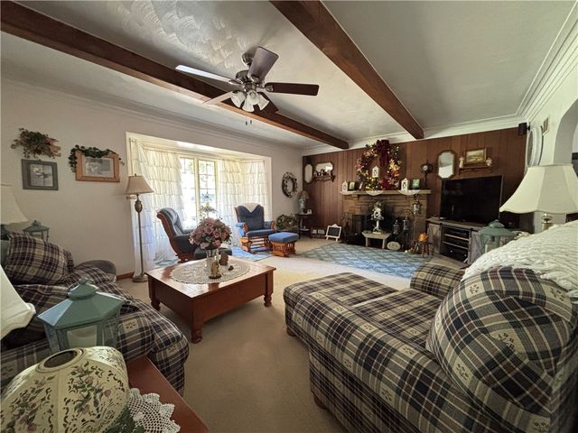 222 Chestnut Street, Kane Boro, PA 16735