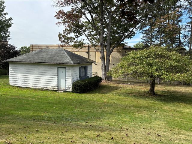 222 Chestnut Street, Kane Boro, PA 16735