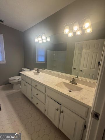2031 Lakewood Circle, Grayson, GA 30017