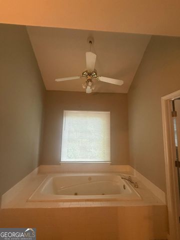2031 Lakewood Circle, Grayson, GA 30017