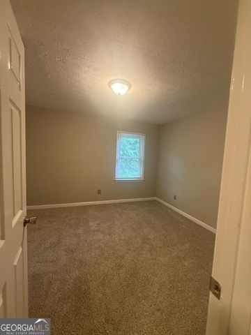 2031 Lakewood Circle, Grayson, GA 30017