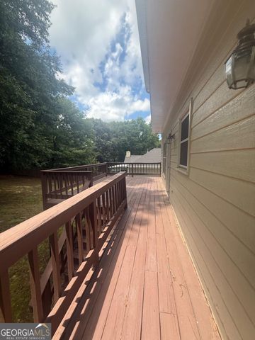 2031 Lakewood Circle, Grayson, GA 30017