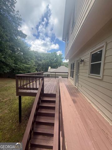 2031 Lakewood Circle, Grayson, GA 30017