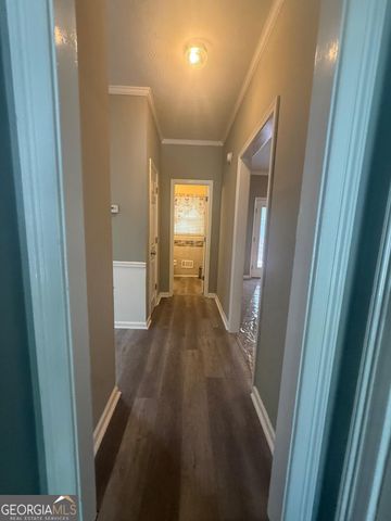 2031 Lakewood Circle, Grayson, GA 30017