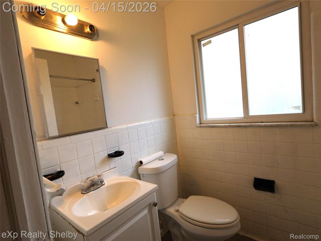 18432 Greenfield Road, Detroit, MI 48235