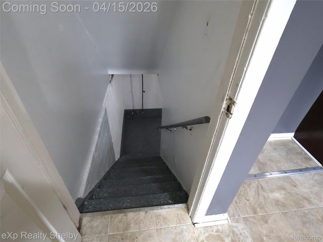 18432 Greenfield Road, Detroit, MI 48235