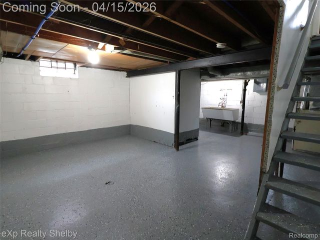 18432 Greenfield Road, Detroit, MI 48235