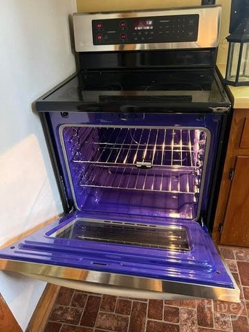 9563 Whitefield Avenue, Savannah, GA 31406