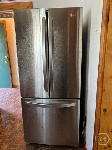 9563 Whitefield Avenue, Savannah, GA 31406