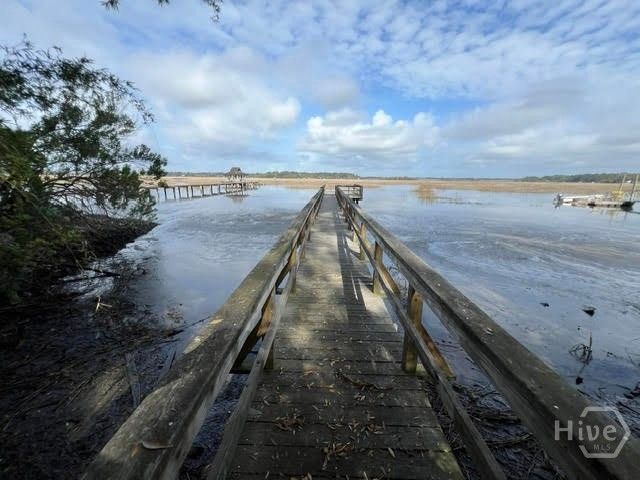 9563 Whitefield Avenue, Savannah, GA 31406